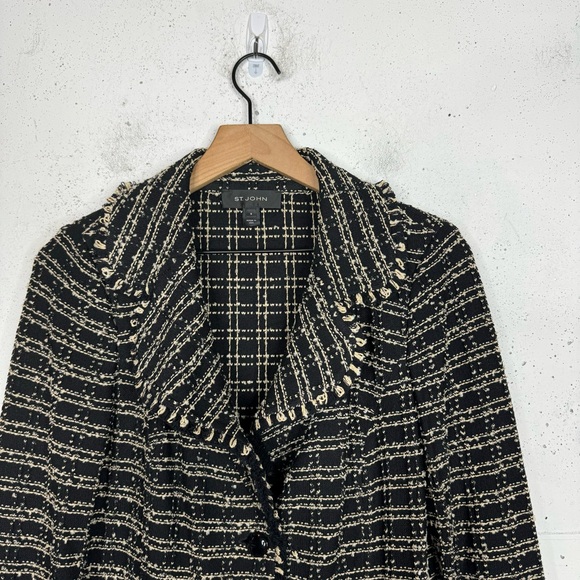 St. John Jackets & Blazers - St John Boucle Tweed Knit Notch Lapel Button Front Blazer Jacket Buttons 8